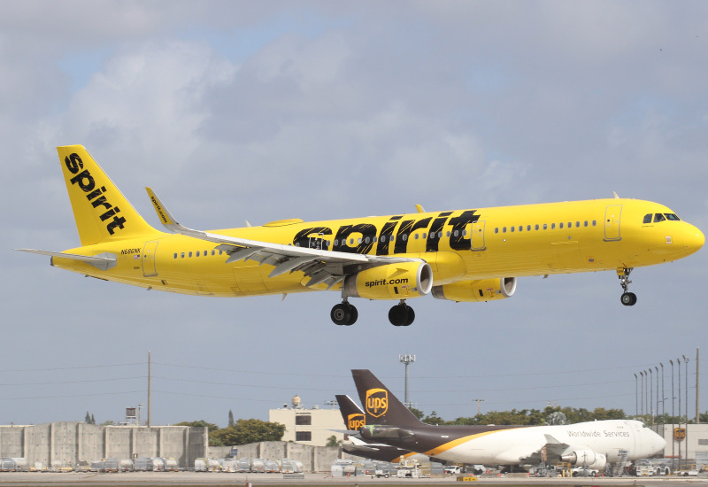 Photo of N686NK - Spirit Airlines Airbus A321-200 at MIA on AeroXplorer Aviation Database