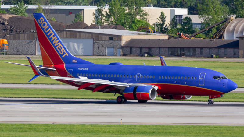 Photo of N269WN - Southwest Airlines Boeing 737-700 at CMH on AeroXplorer Aviation Database