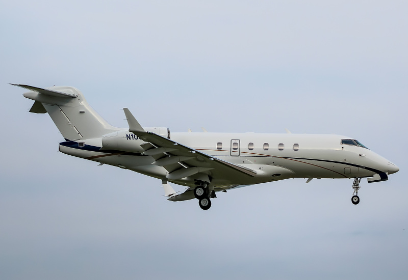 Photo of N108ET - PRIVATE Bombardier Challenger 300 at MKE on AeroXplorer Aviation Database