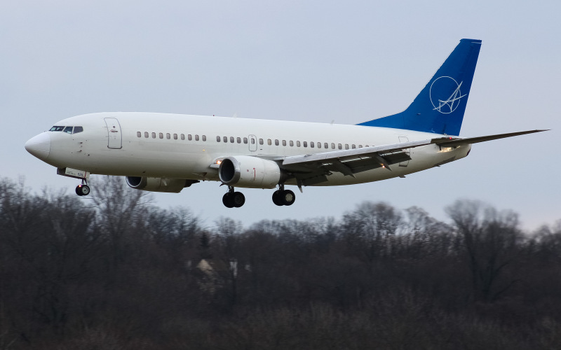 Photo of N529AU - iAero Airways Boeing 737-300 at LUK on AeroXplorer Aviation Database