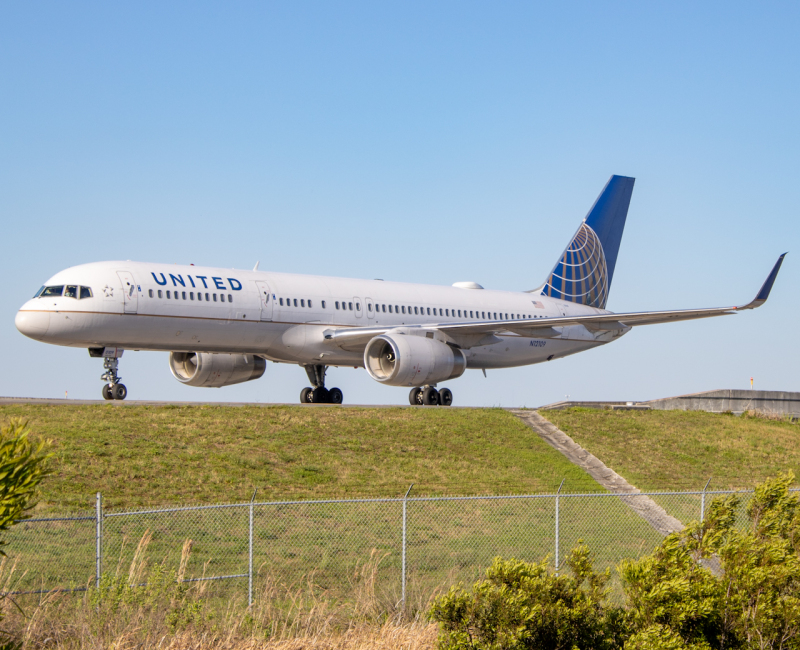 Photo of N12109 - United Airlines Boeing 757-200 at MCO on AeroXplorer Aviation Database