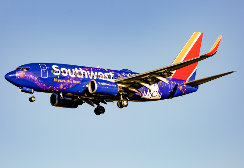 Photo of N954WN - Southwest Airlines Boeing 737-700 at BWI on AeroXplorer Aviation Database