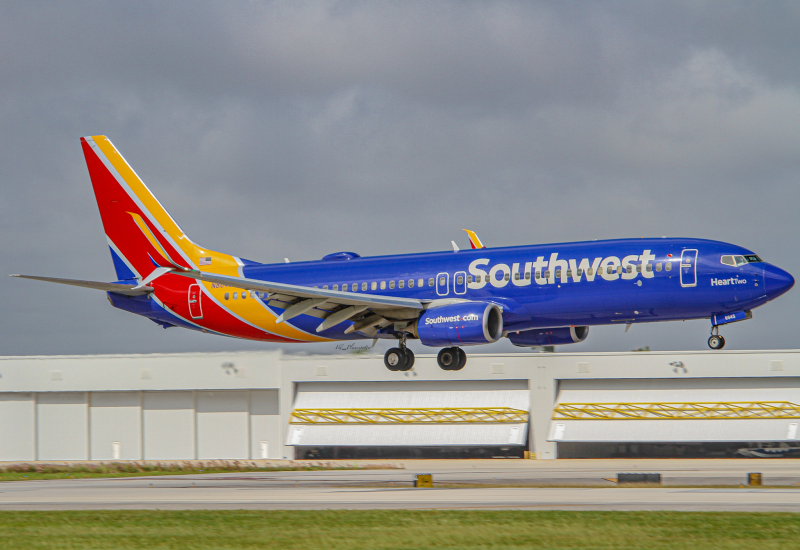 Photo of N8645A - Southwest Airlines Boeing 737-800 at FLL on AeroXplorer Aviation Database