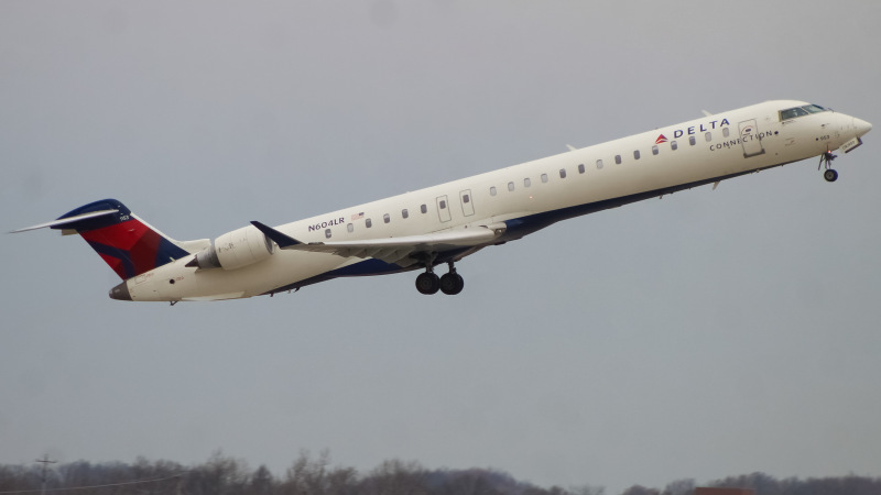 Photo of N604LR - Delta Connection Mitsubishi CRJ-900 at CVG on AeroXplorer Aviation Database