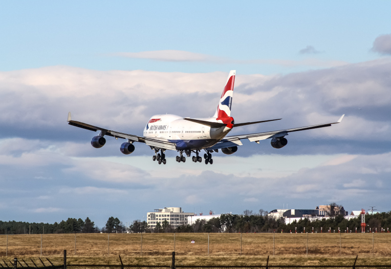Photo of G-CIVS - British Airways Boeing 747-400 at IAD on AeroXplorer Aviation Database