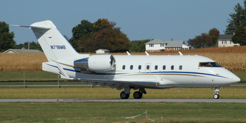 Photo of N718MB - PRIVATE Bombardier Challenger 600 at THV on AeroXplorer Aviation Database