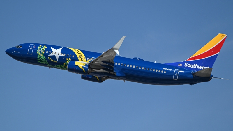 Photo of N8646B - Southwest Airlines Boeing 737-800 at RNO on AeroXplorer Aviation Database