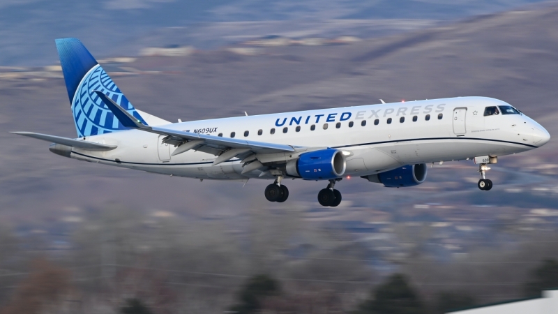 Photo of N609UX - United Express Embraer E175 at RNO on AeroXplorer Aviation Database