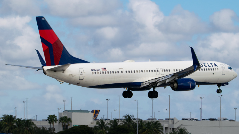 Photo of N906DN - Delta Airlines Boeing 737-900ER at MIA on AeroXplorer Aviation Database