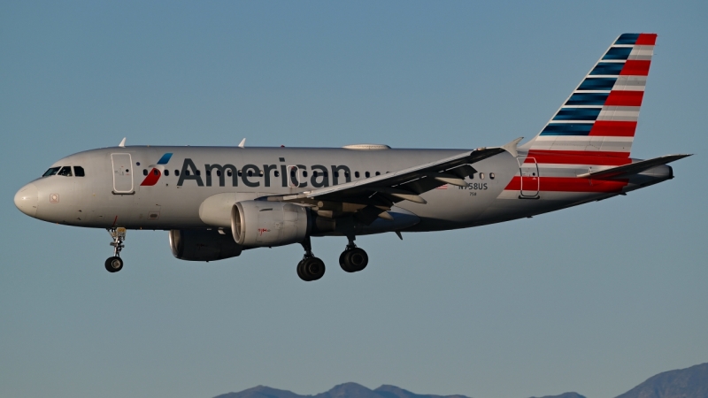 Photo of N758US - American Airlines Airbus A319 at LAX on AeroXplorer Aviation Database