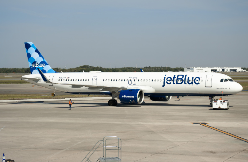 Photo of N2027J - JetBlue Airbus A321NEO at MCO on AeroXplorer Aviation Database