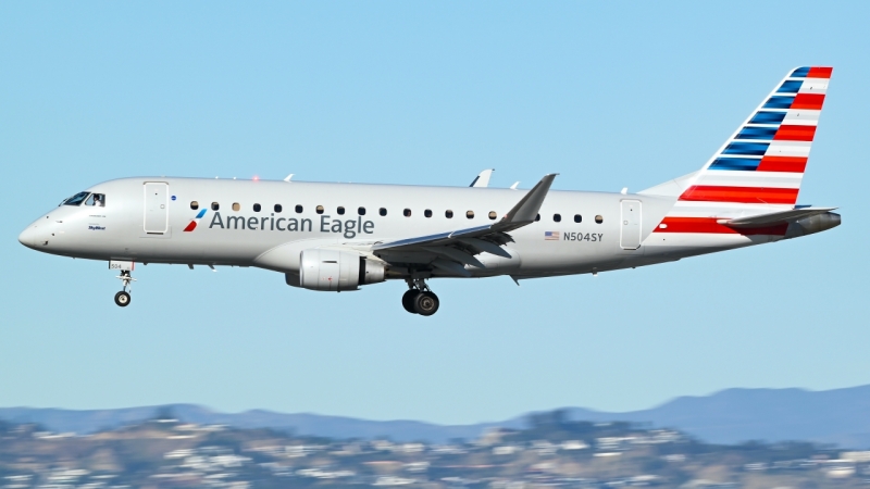 Photo of N504SY - American Eagle Embraer E175 at LAX on AeroXplorer Aviation Database