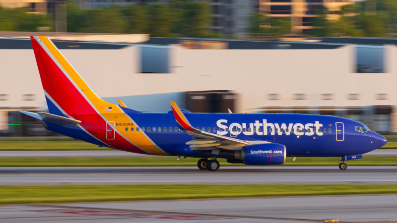 Photo of N408WN - Southwest Airlines Boeing 737-700 at CMH on AeroXplorer Aviation Database
