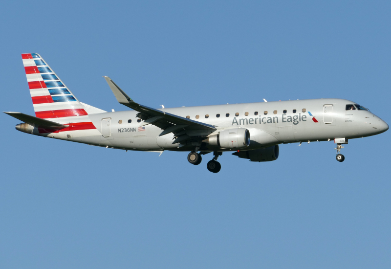 Photo of N236NN - American Eagle Embraer E175 at AUS on AeroXplorer Aviation Database