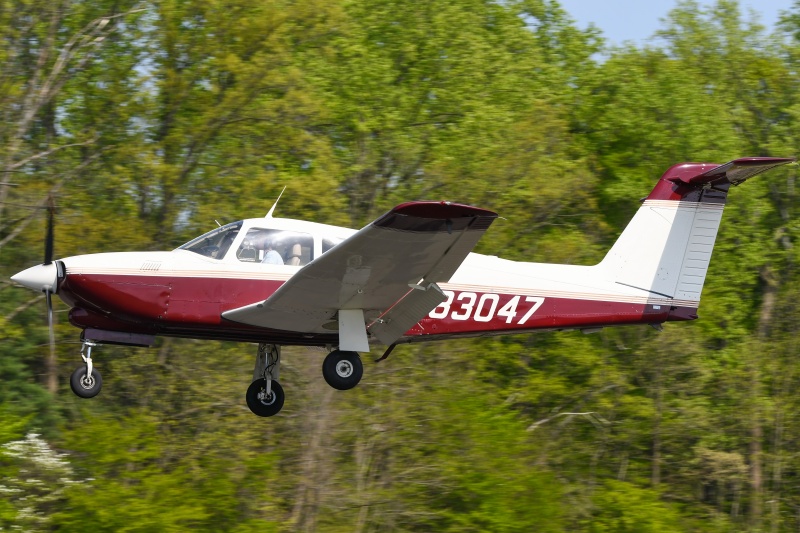 Photo of N83047 - PRIVATE Piper PA-28RT-201T at N14 on AeroXplorer Aviation Database