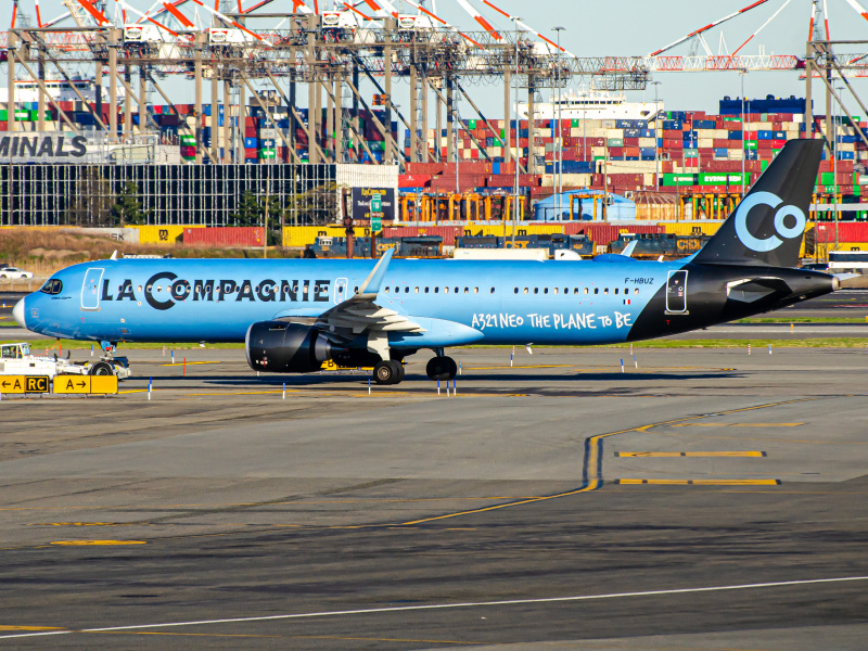 Photo of F-HBUZ - La Compagnie Airbus A321NEO at EWR on AeroXplorer Aviation Database