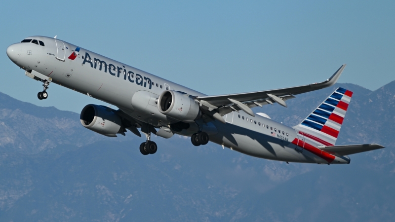 Photo of N456AN - American Airlines Airbus A321NEO at LAX on AeroXplorer Aviation Database