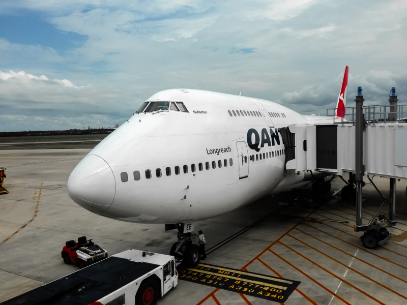 Photo of VH-OEE - Qantas Airways Boeing 747-400ER at BNE on AeroXplorer Aviation Database