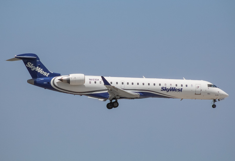 Photo of N603SK - SkyWest Airlines Mitsubishi CRJ-700 at ORD on AeroXplorer Aviation Database