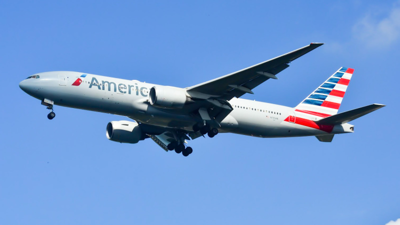 Photo of N755AN - American Airlines Boeing 777-200ER at JFK on AeroXplorer Aviation Database