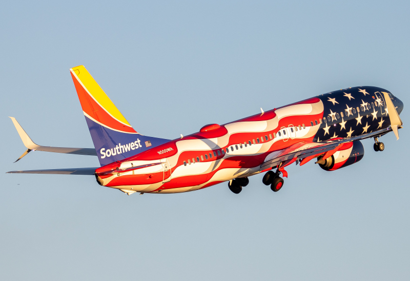 Photo of N500WR - Southwest Airlines Boeing 737-800 at SNA on AeroXplorer Aviation Database