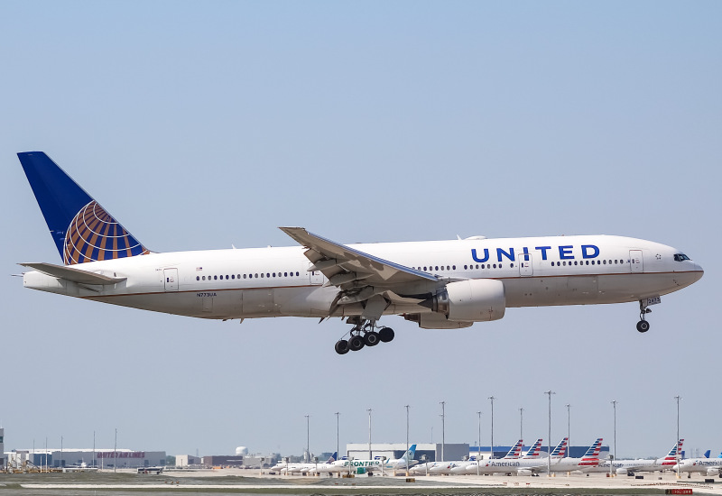 Photo of N773UA - United Airlines Boeing 777-200 at ORD on AeroXplorer Aviation Database