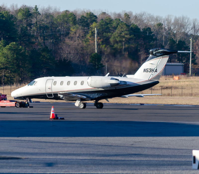 Photo of N53HA - PRIVATE Cessna Citation 650 at ACY on AeroXplorer Aviation Database