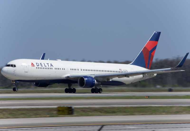 Photo of N172DN - Delta Airlines Boeing 767-300ER at MCO on AeroXplorer Aviation Database
