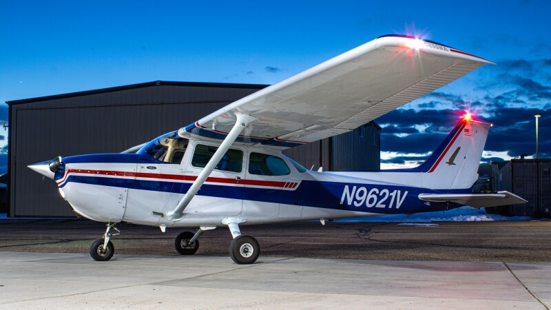 Photo of N9621V - Summit flight training Cessna 172 at KGXY on AeroXplorer Aviation Database