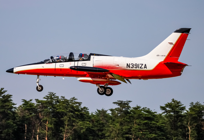Photo of N391ZA - PRIVATE Aero L-39 Albatros at BWI on AeroXplorer Aviation Database