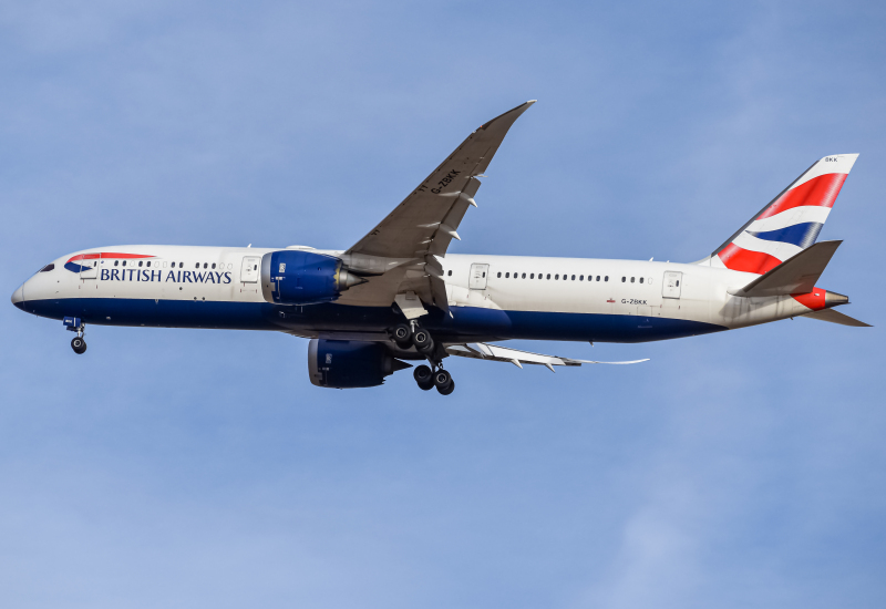 Photo of G-ZBKK - British Airways Boeing 787-9 at DEN on AeroXplorer Aviation Database