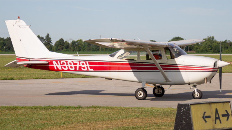 Photo of N3879L - PRIVATE Cessna 172 at DLZ on AeroXplorer Aviation Database