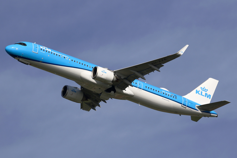 Photo of PH-AXA - KLM Airbus A321NEO at AMS on AeroXplorer Aviation Database