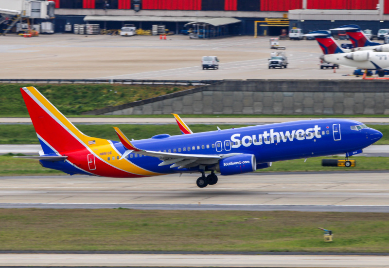 Photo of N8510E - Southwest Airlines Boeing 737-800 at ATL on AeroXplorer Aviation Database