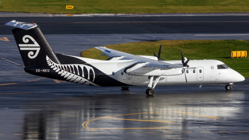 Photo of ZK-NEU - Air New Zealand De Havilland Dash-8 q300 at WLG on AeroXplorer Aviation Database