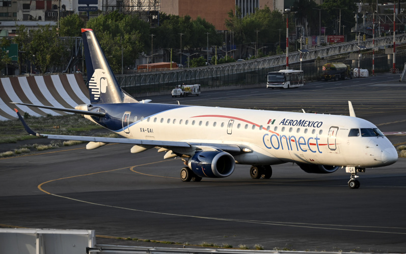 Photo of XA-GAI - Aeromexico Connect Embraer E190 at MEX on AeroXplorer Aviation Database