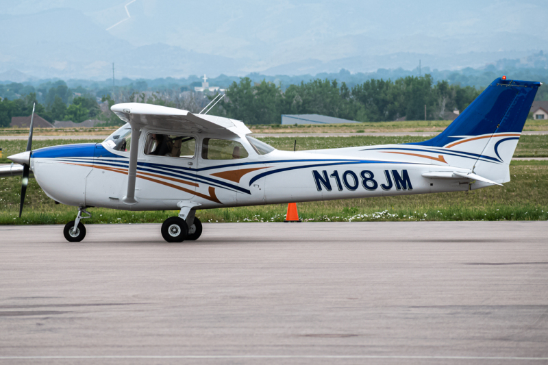 Photo of N108JM - PRIVATE Cessna 172 at FNL on AeroXplorer Aviation Database