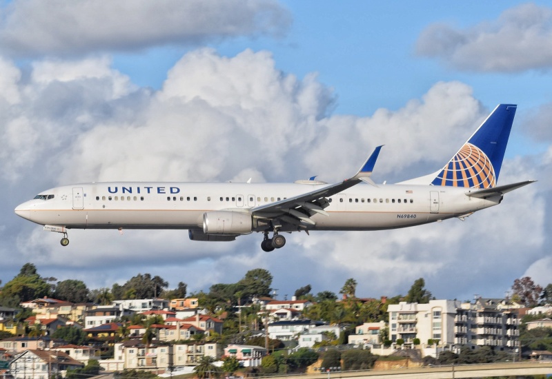 Photo of N69840 - United Airlines Boeing 737-900ER at SAN on AeroXplorer Aviation Database