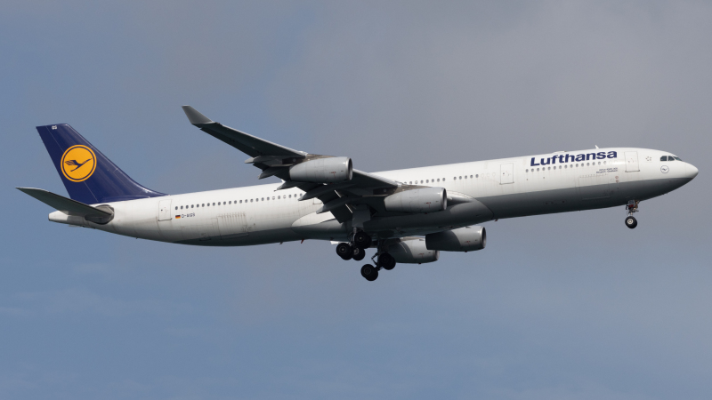 Photo of D-AIGS - Lufthansa Airbus A340-300 at SIN on AeroXplorer Aviation Database