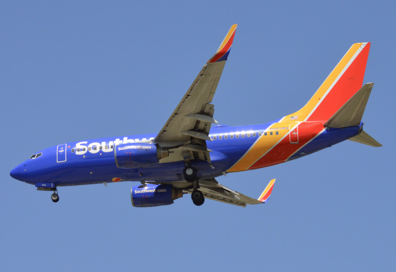 Photo of N483WN - Southwest Airlines Boeing 737-700 at BWI on AeroXplorer Aviation Database