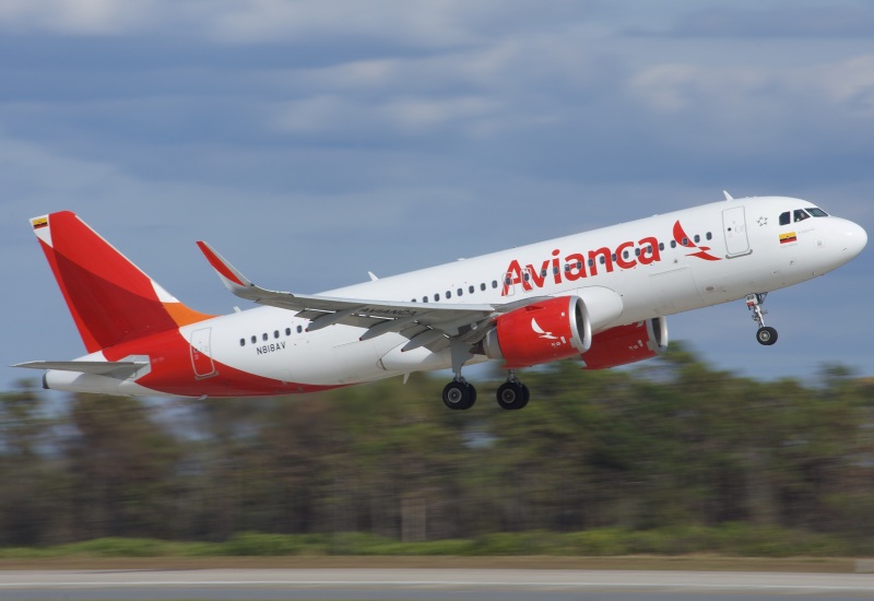 Photo of N818AV - Avianca Airbus A320NEO at MCO on AeroXplorer Aviation Database