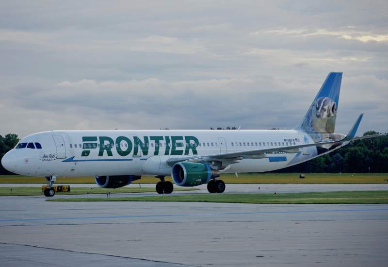 Photo of N708FR - Frontier Airlines Airbus A321-200 at GRB on AeroXplorer Aviation Database