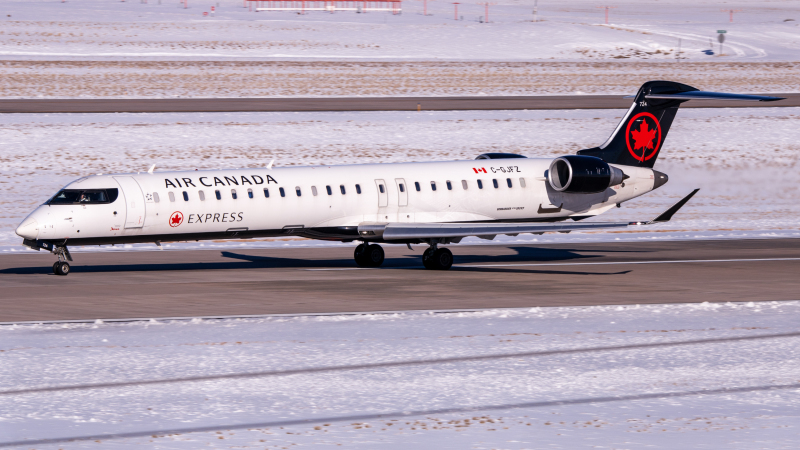 Photo of C-GJFZ - Air Canada Express Mitsubishi CRJ-900 at DEN on AeroXplorer Aviation Database