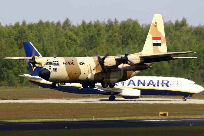 Photo of SU-BAE - Egypt Air Force  Lockheed C-130H Hercules at HEH on AeroXplorer Aviation Database