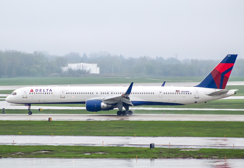 Photo of N594NW - Delta Airlines Boeing 757-300 at MKE on AeroXplorer Aviation Database