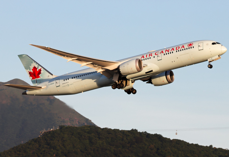 Photo of C-FNOH - Air Canada Boeing 787-9 at HKG on AeroXplorer Aviation Database