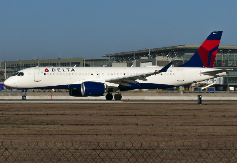 Photo of N302DU  - Delta Airlines Airbus A220-300 at AUS on AeroXplorer Aviation Database