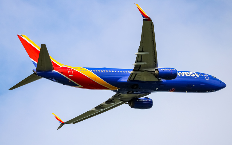 Photo of N8577Z - Southwest Airlines Boeing 737-800 at BWI on AeroXplorer Aviation Database