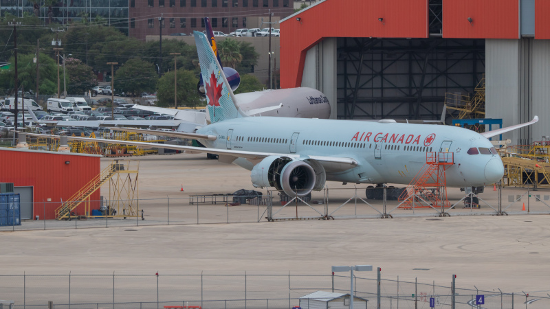 Photo of C-FNOI - Air Canada Boeing 787-9 at SAT on AeroXplorer Aviation Database