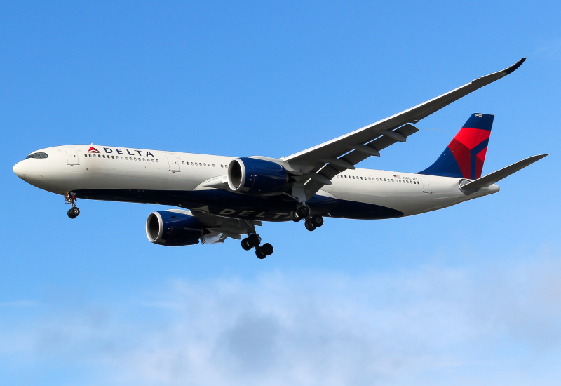 Photo of N402DX - Delta Airlines Airbus A330-900 at SEA on AeroXplorer Aviation Database